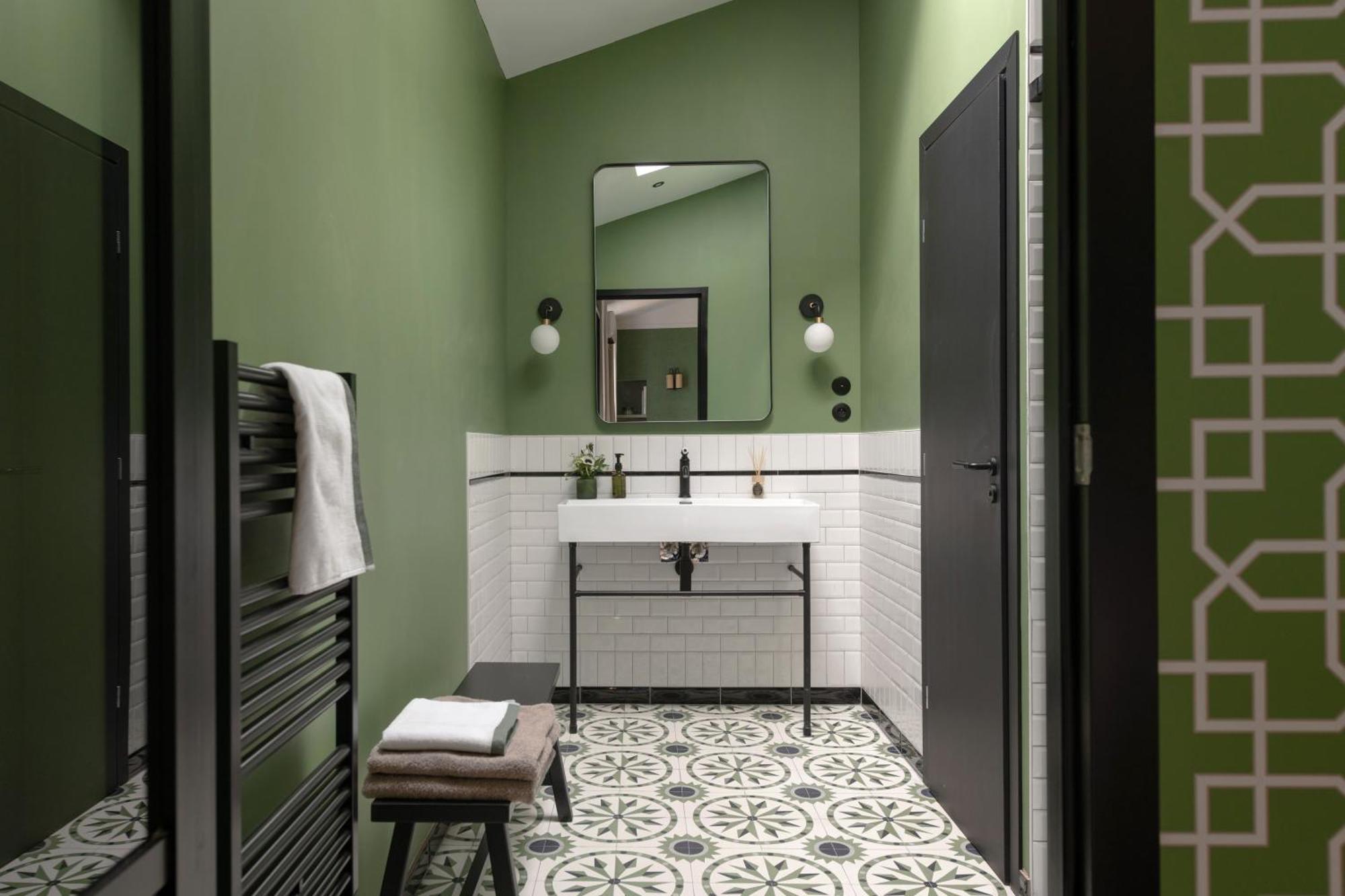 Domaine De Bellescize Hotel Chasselay Bagian luar foto